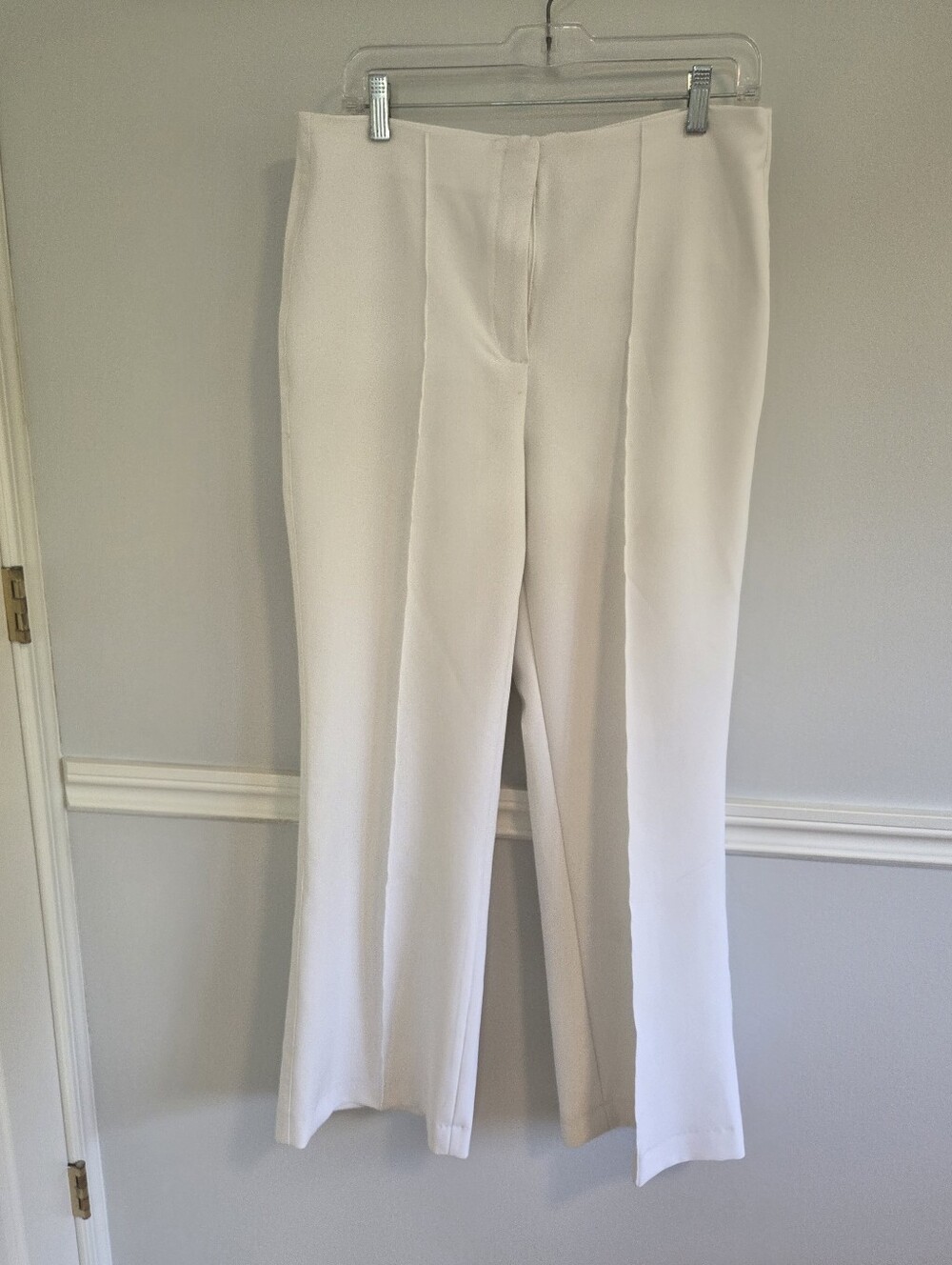 9 White Pants